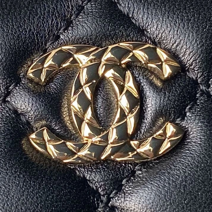 Chanel Cosmetic Bags 4017-0834