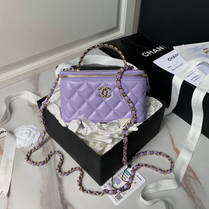 Chanel Cosmetic Bags 4017-0835