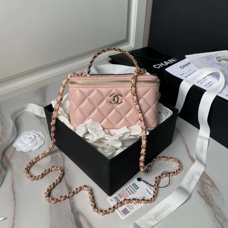 Chanel Cosmetic Bags 4017-0836