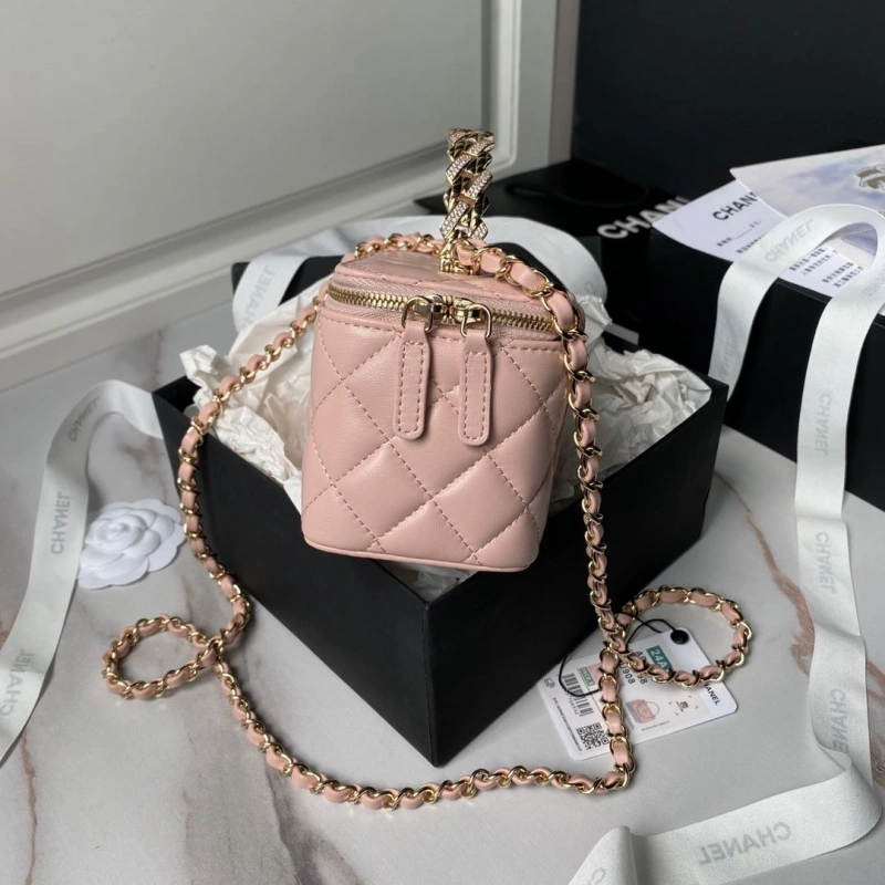 Chanel Cosmetic Bags 4017-0836