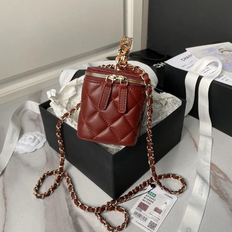 Chanel Cosmetic Bags 4017-0838