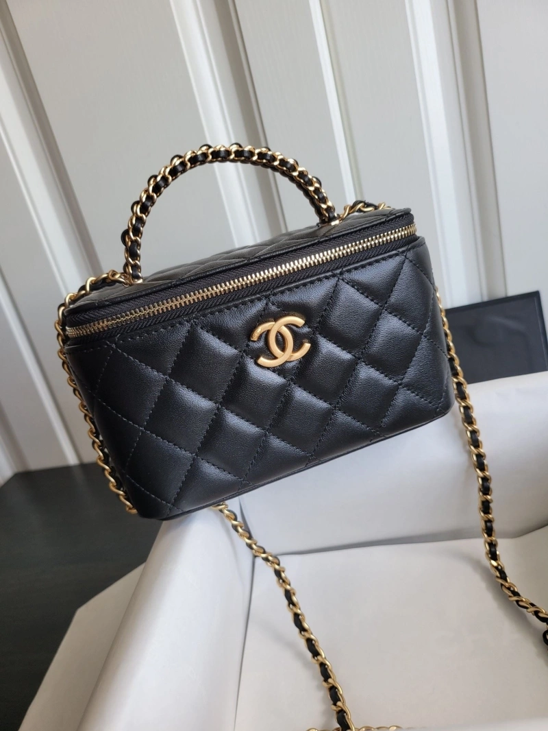 Chanel Cosmetic Bags 4017-0857