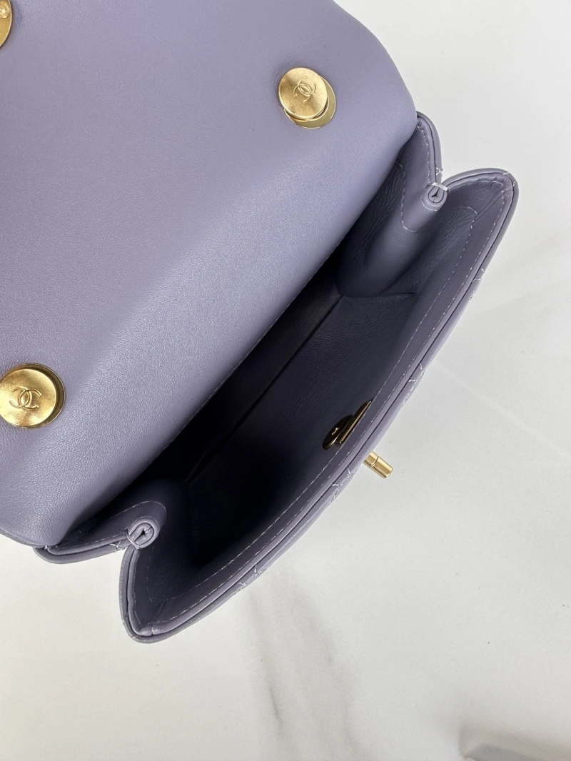 Ch**el woc bags 4017-0862