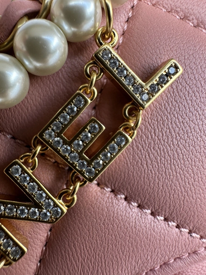 Chanel 19 Bags 4017-0871