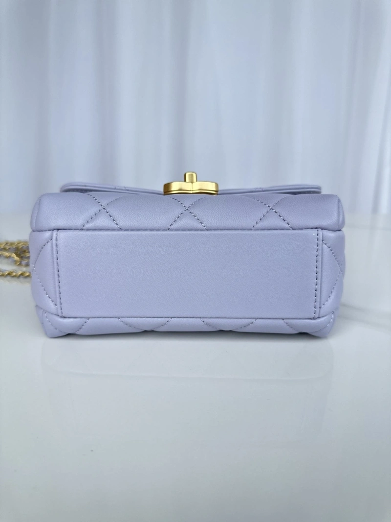 Chanel 19 Bags 4017-0872