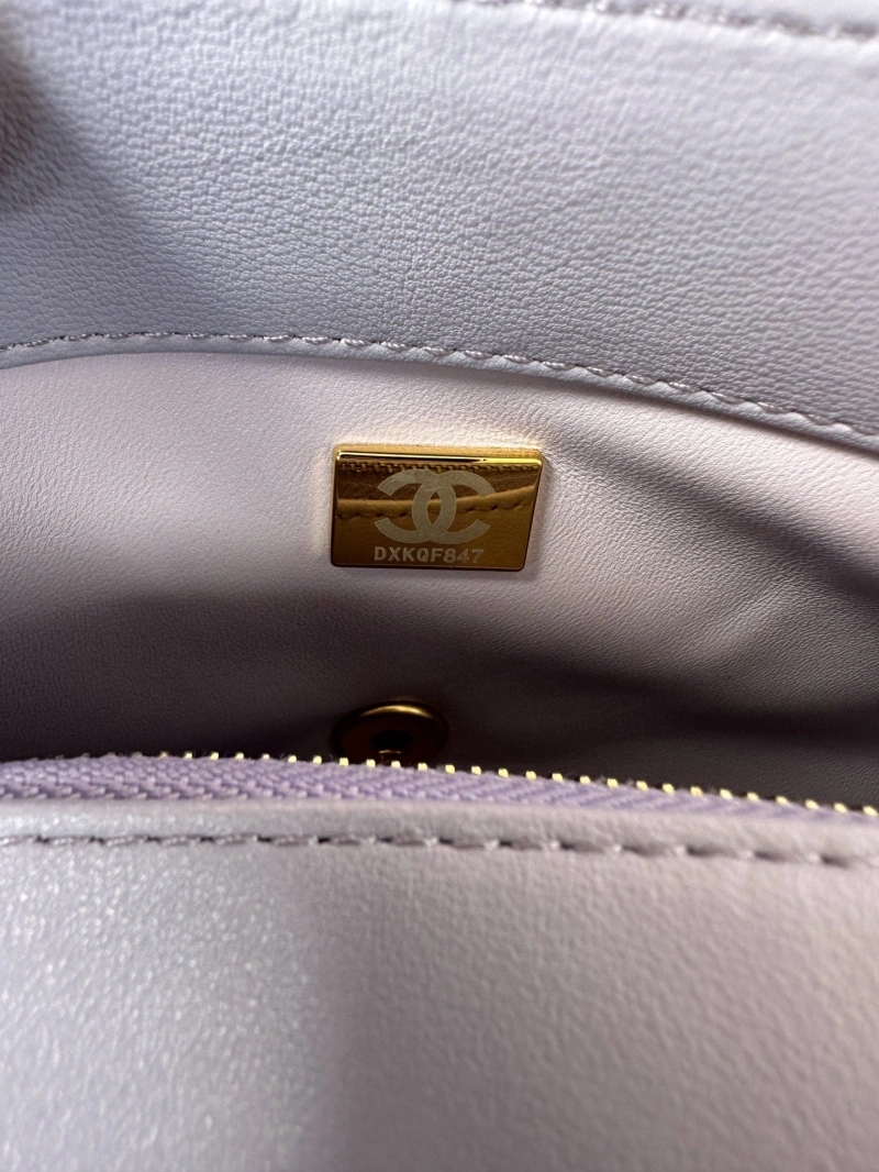 Chanel 19 Bags 4017-0877