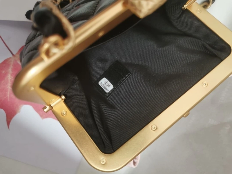 Chanel Satchel Bags 4017-0881