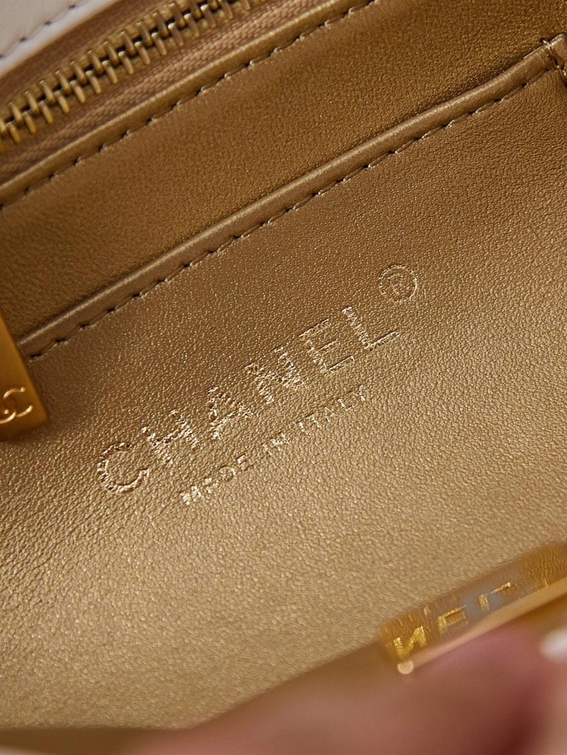 Chanel 19 Bags 4017-0898