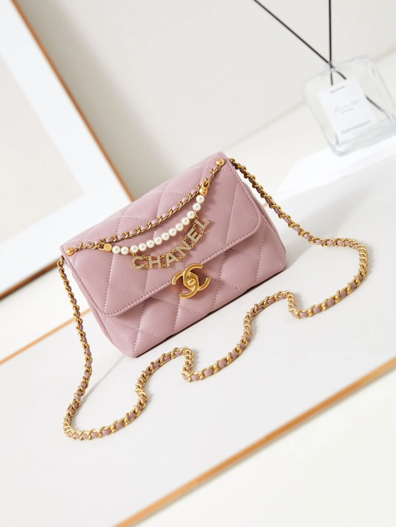 Chanel 19 Bags 4017-0902