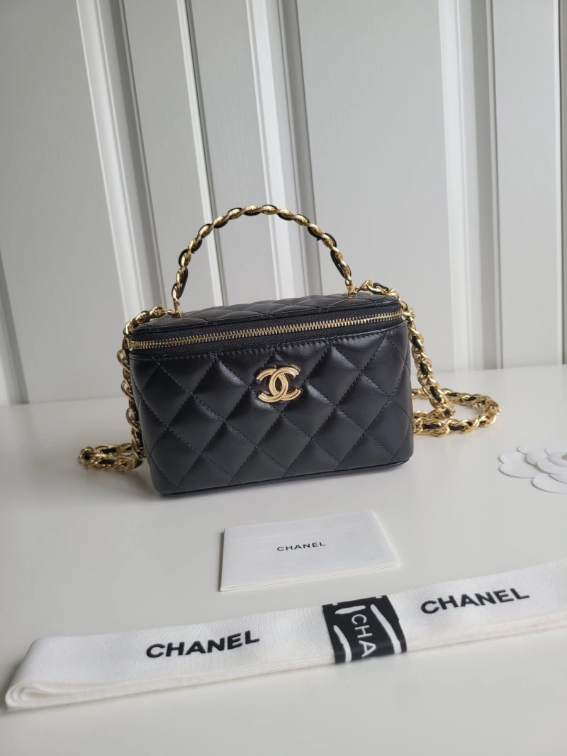 Chanel Cosmetic Bags 4017-0947