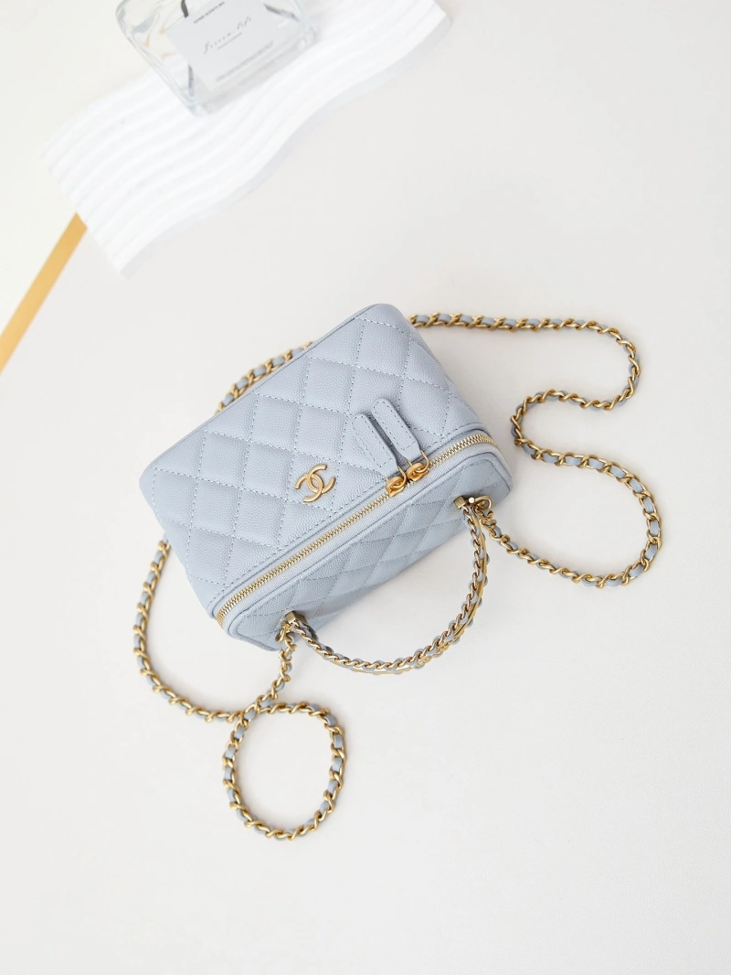 Chanel Cosmetic Bags 4017-0948