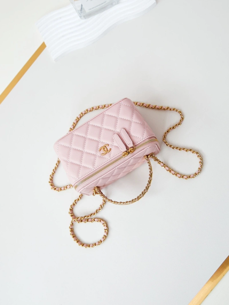 Chanel Cosmetic Bags 4017-0951