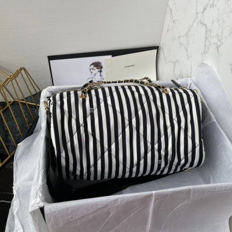 Chanel Round Bags 4017-0961