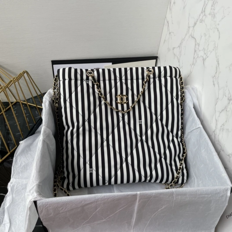 Chanel Shopping Bags 4017-0963
