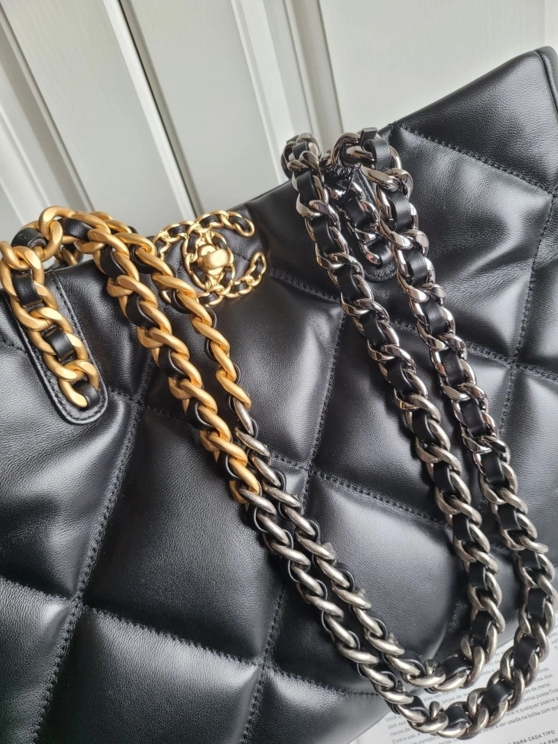 Chanel Shopping Bags 4017-1028