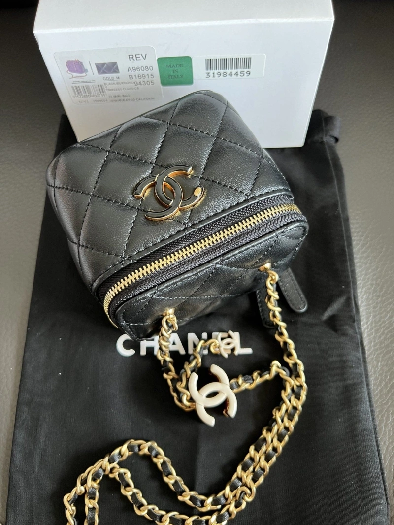Chanel Cosmetic Bags 4017-1029