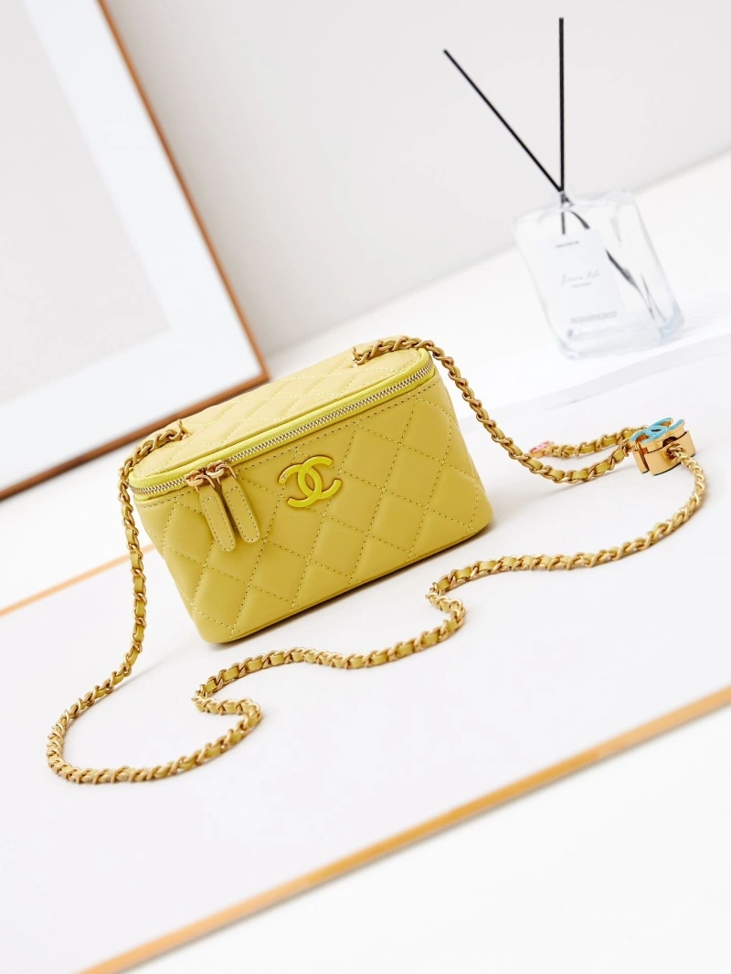 Chanel Cosmetic Bags 4017-1059