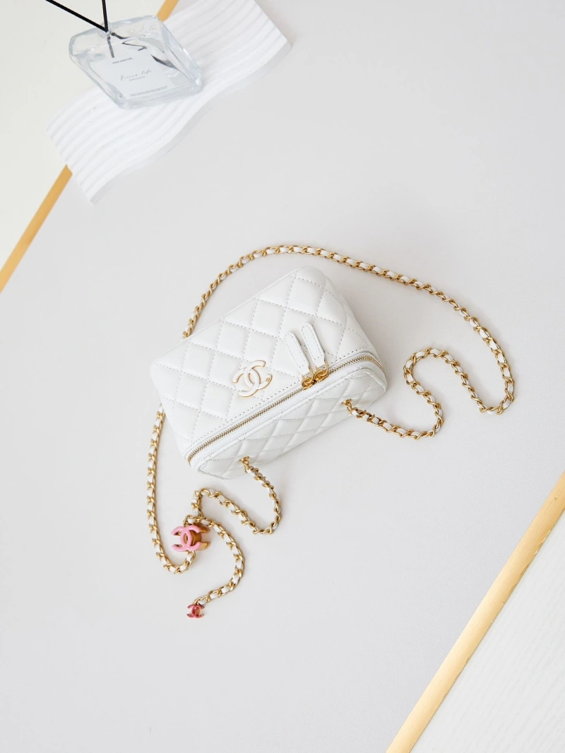 Chanel Cosmetic Bags 4017-1061