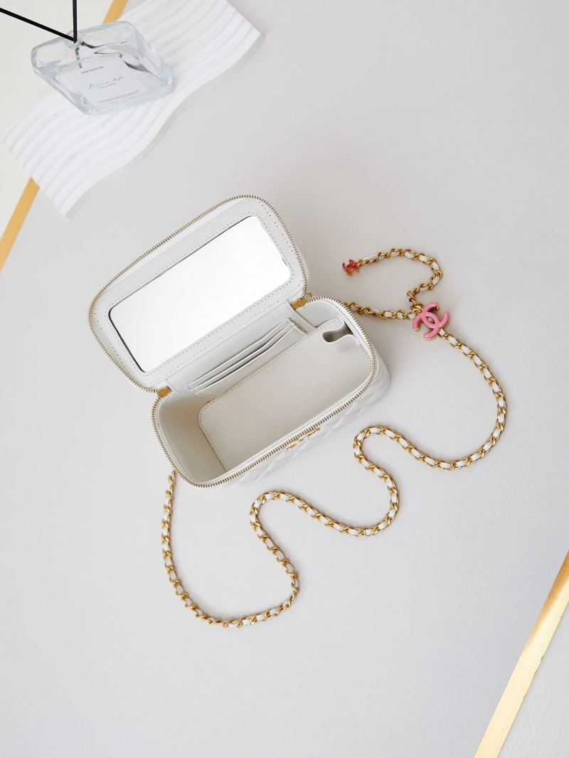 Chanel Cosmetic Bags 4017-1061