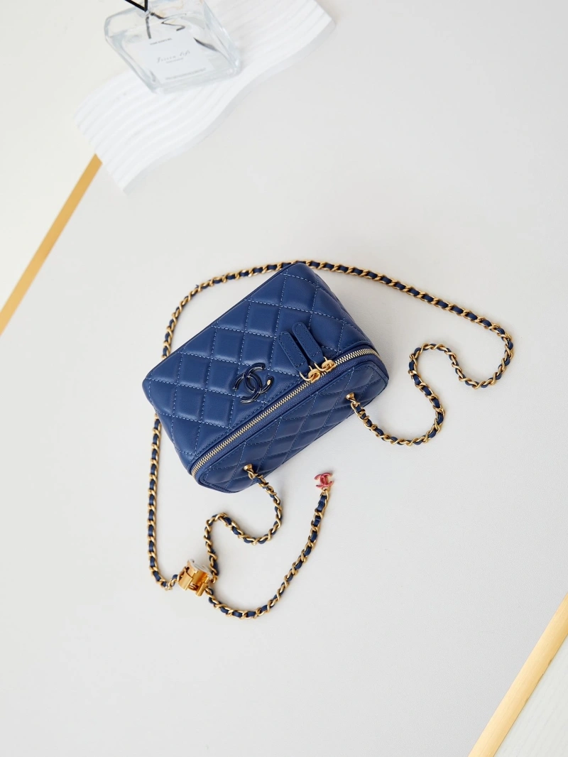 Chanel Cosmetic Bags 4017-1063