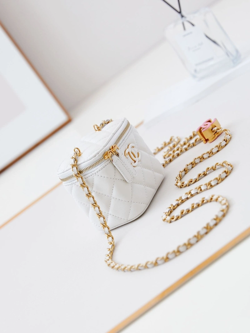 Chanel Cosmetic Bags 4017-1067