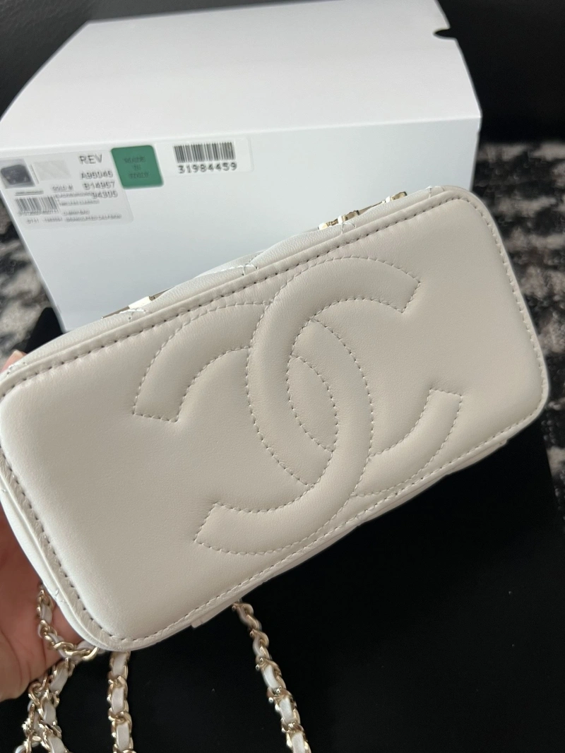 Chanel Cosmetic Bags 4017-1113
