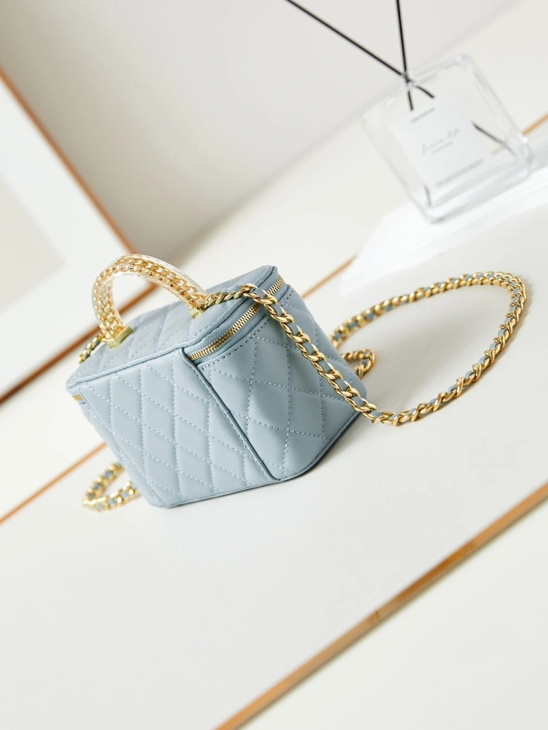 Chanel Cosmetic Bags 4017-1189