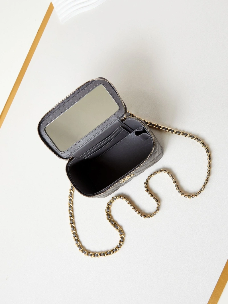 Chanel Cosmetic Bags 4017-1190