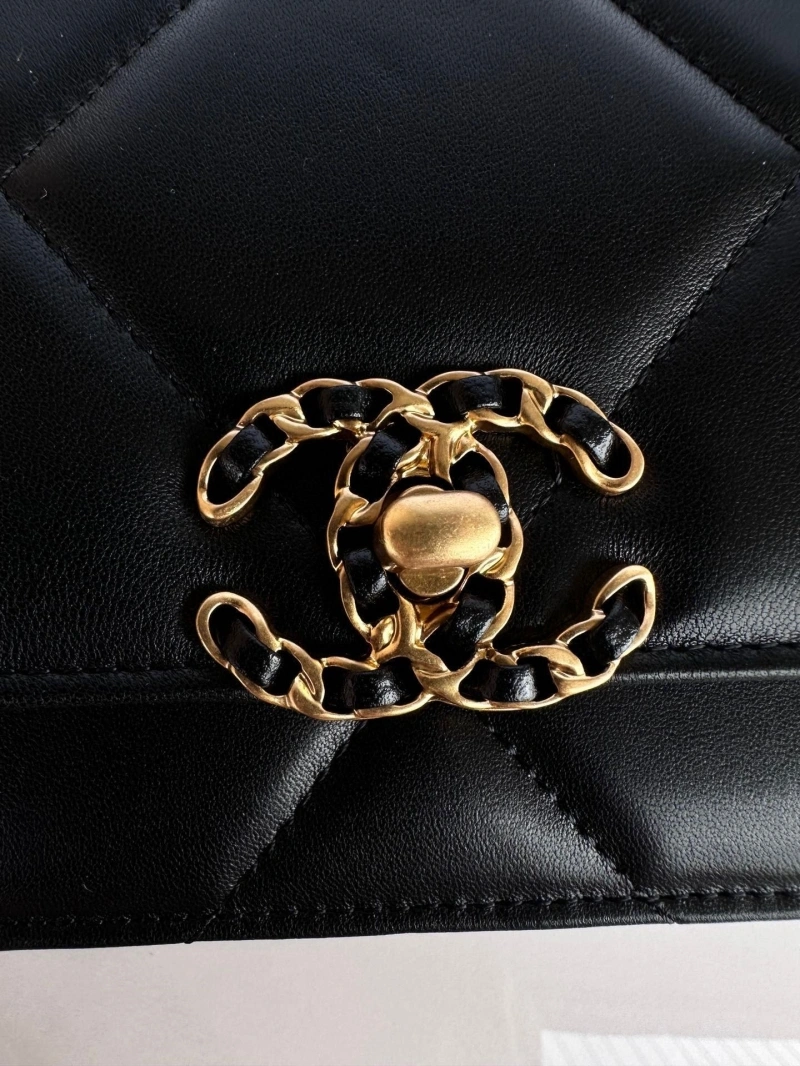 Chanel 19 Bags 4017-1267