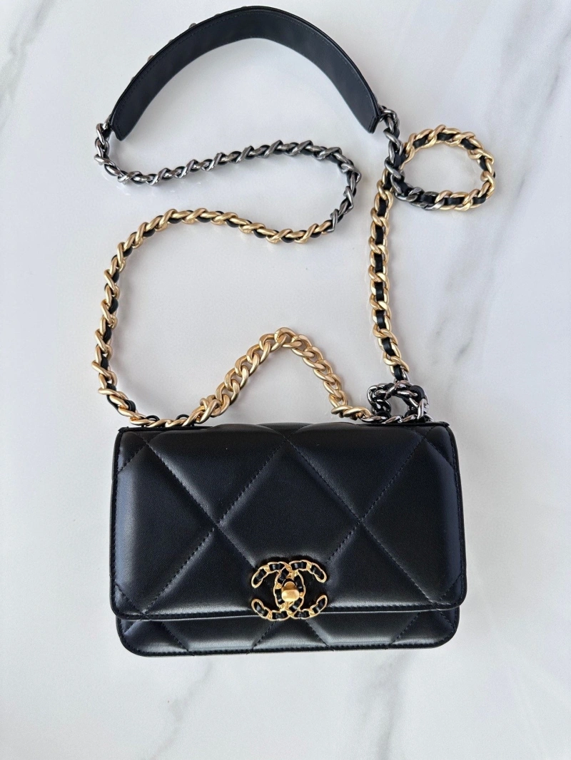 Chanel 19 Bags 4017-1267