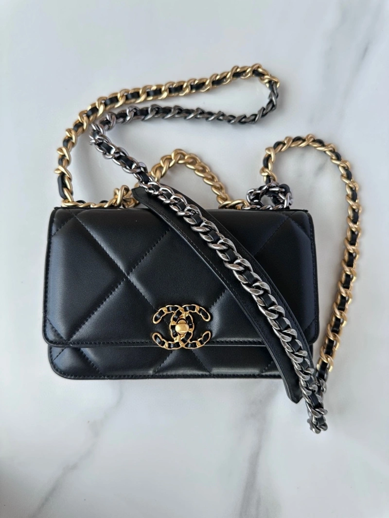 Chanel 19 Bags 4017-1267