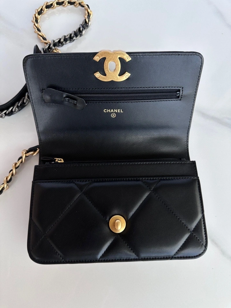 Chanel 19 Bags 4017-1267