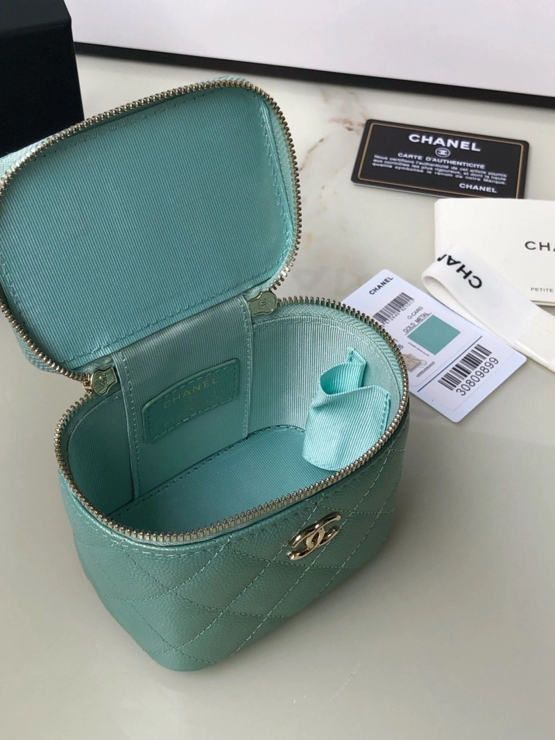 Chanel Cosmetic Bags 4017-1269