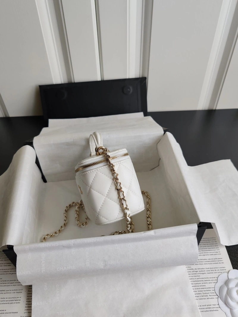 Chanel Cosmetic Bags 4017-1299