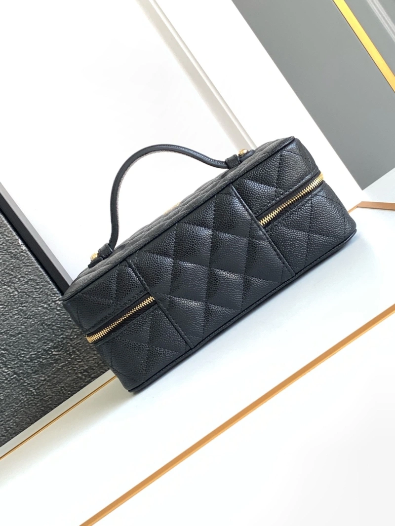 Chanel Cosmetic Bags 4017-1370