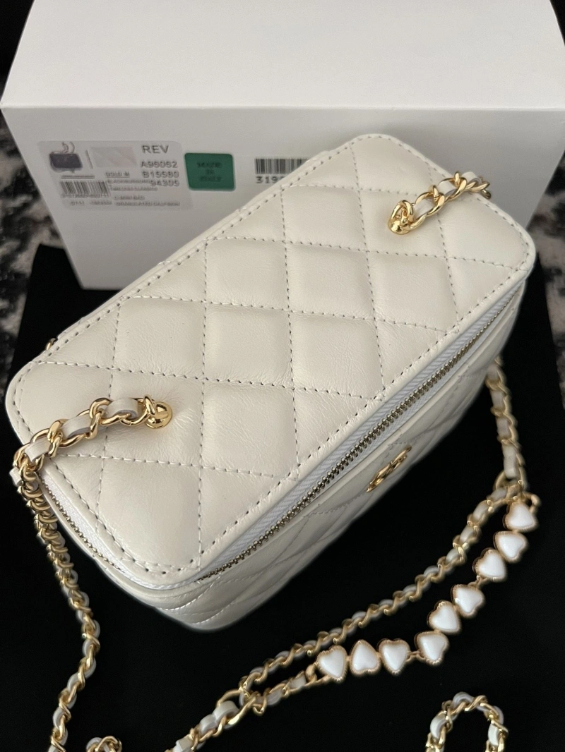 Chanel Cosmetic Bags 4017-1380