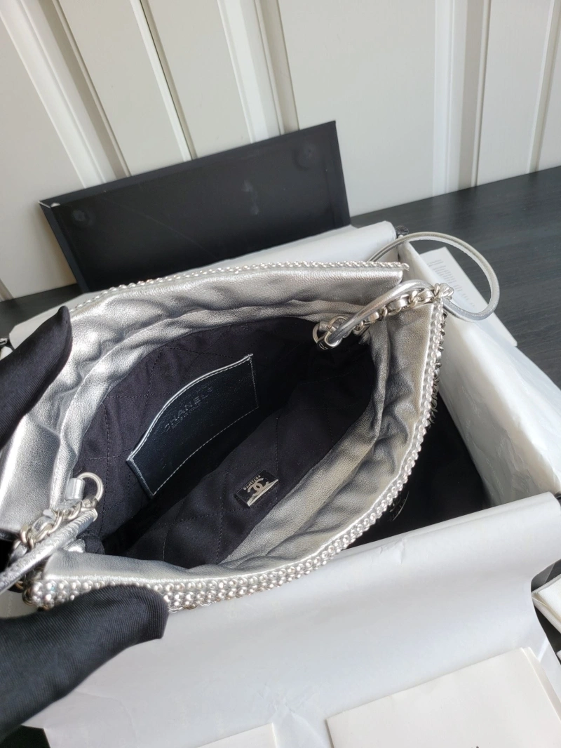 Chanel Shopping Bags 4017-1444