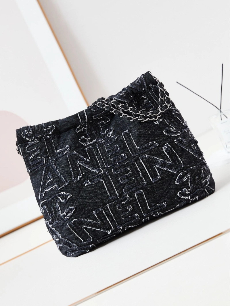 Chanel Shopping Bags 4017-1446