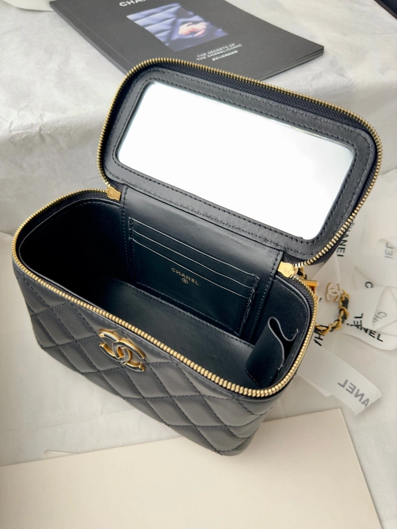 Chanel Cosmetic Bags 4017-1489