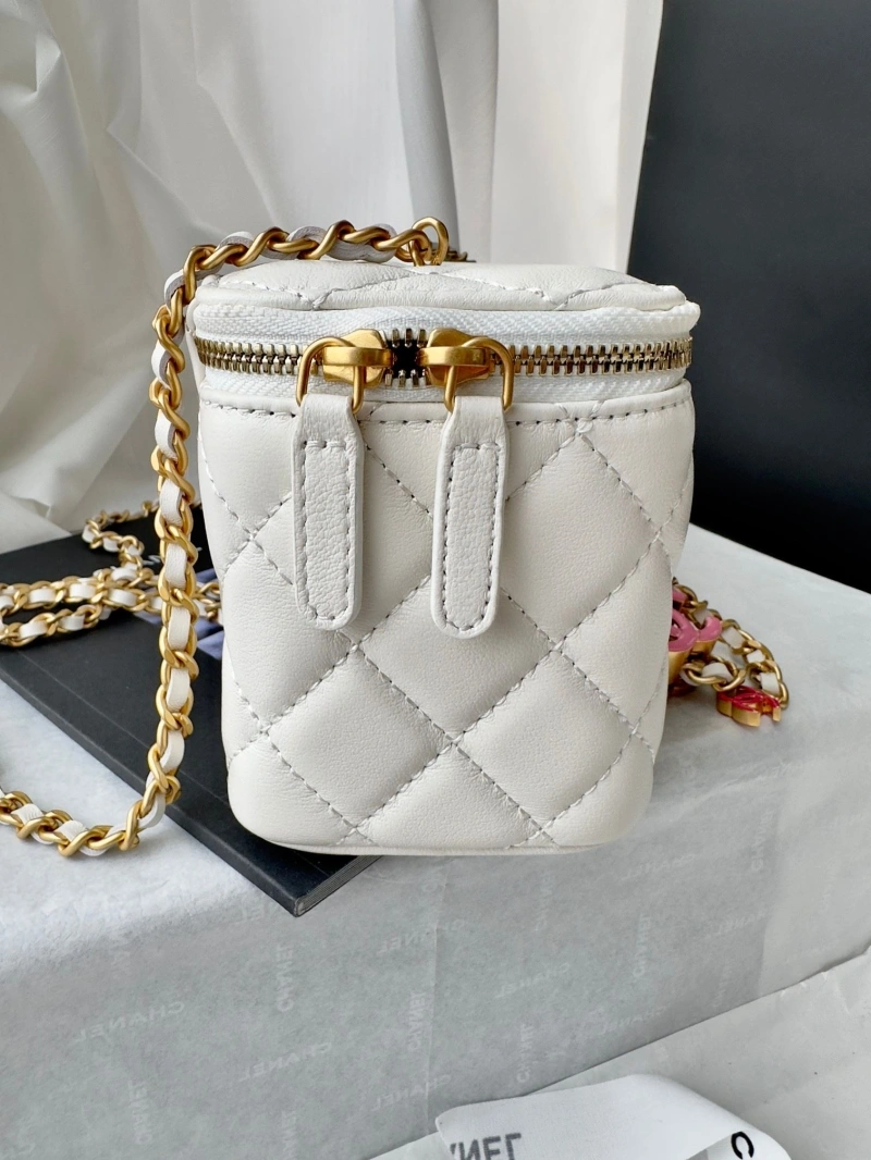 Chanel Cosmetic Bags 4017-1490