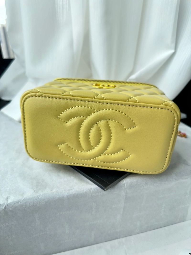 Chanel Cosmetic Bags 4017-1494