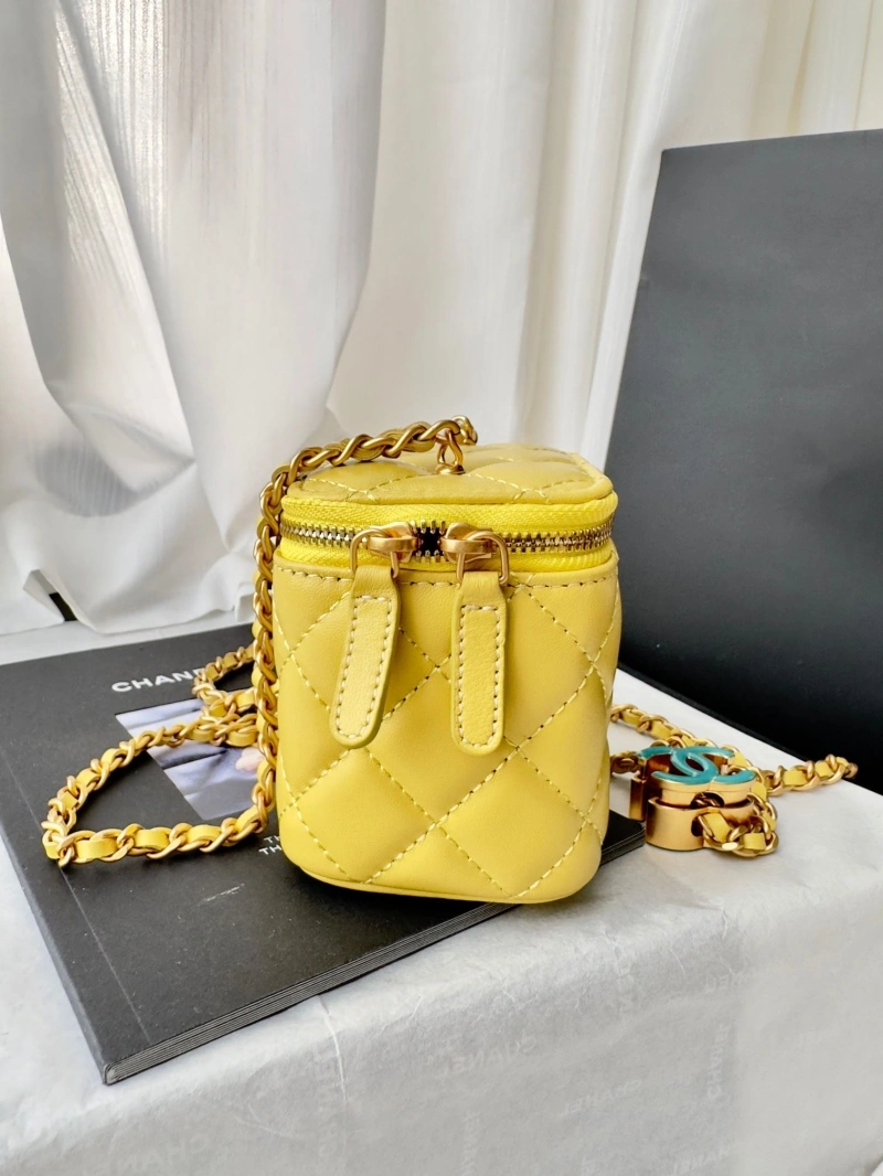 Chanel Cosmetic Bags 4017-1496