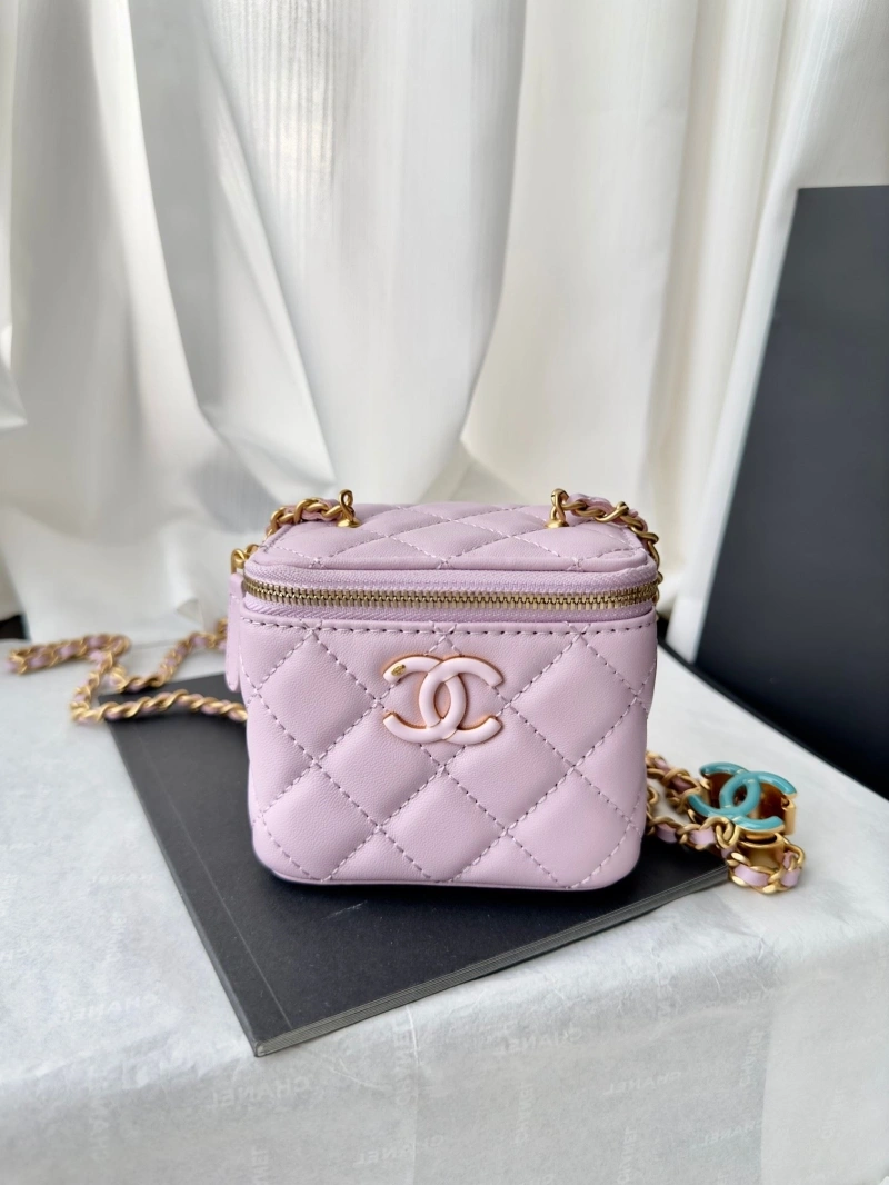Chanel Cosmetic Bags 4017-1499