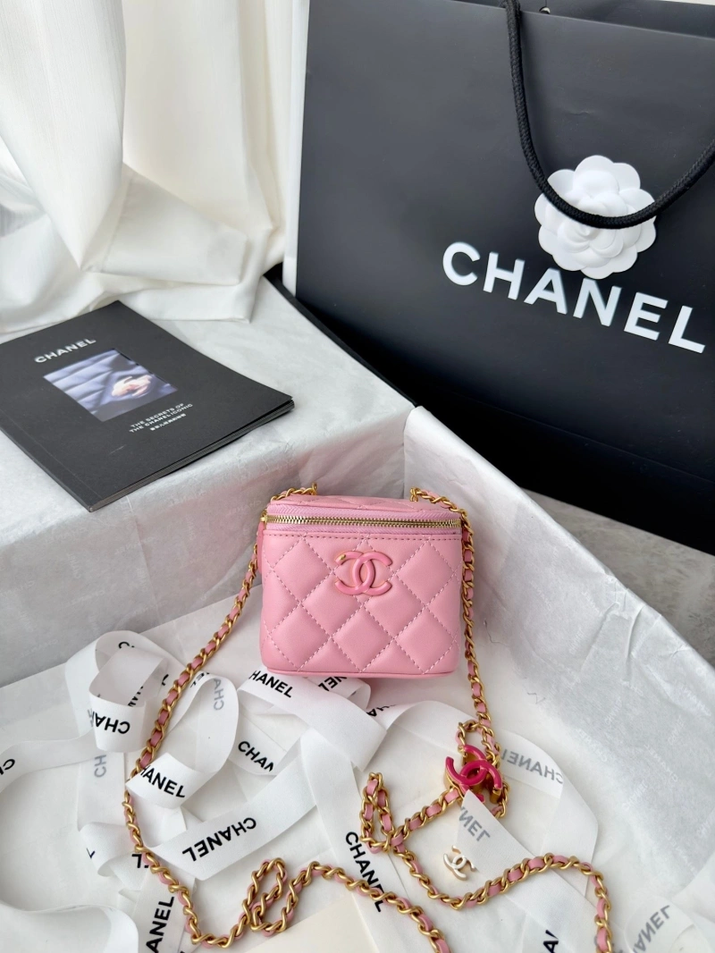 Chanel Cosmetic Bags 4017-1500