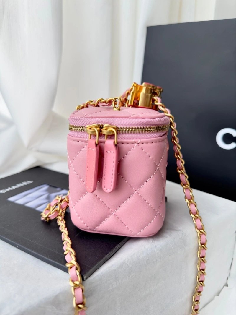 Chanel Cosmetic Bags 4017-1500