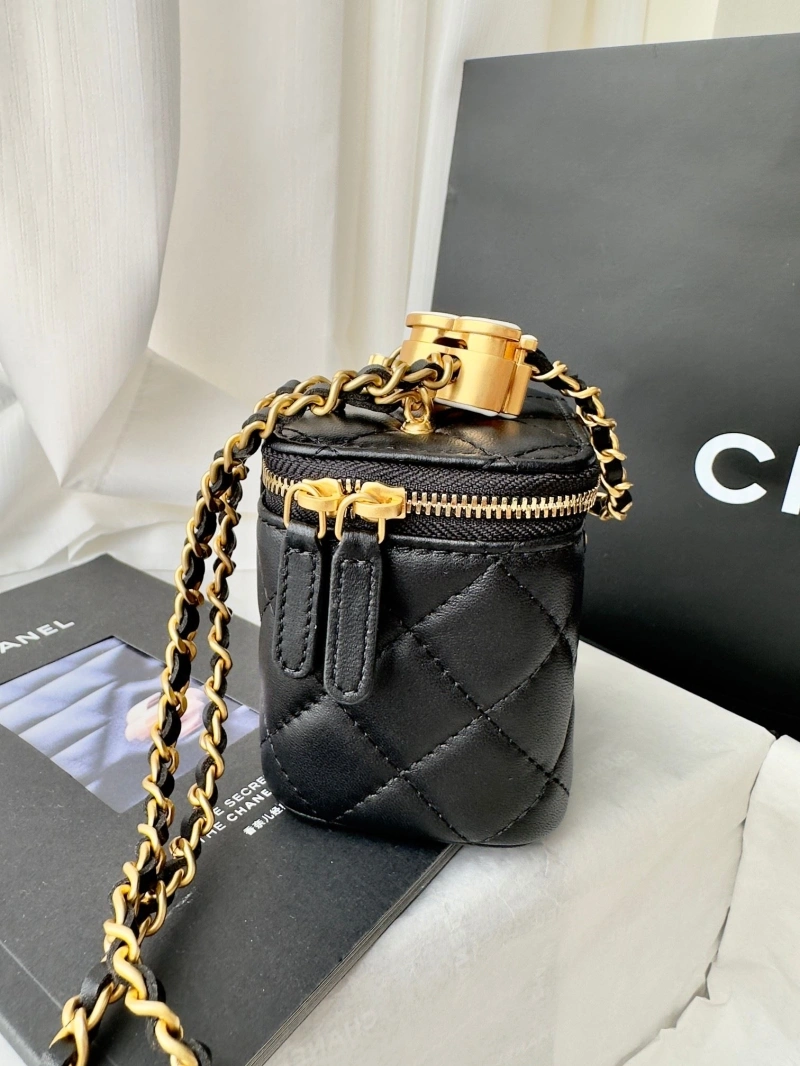 Chanel Cosmetic Bags 4017-1501