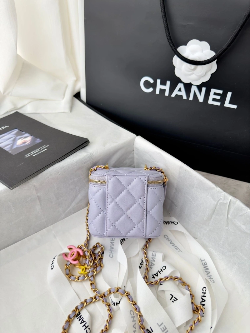 Chanel Cosmetic Bags 4017-1502