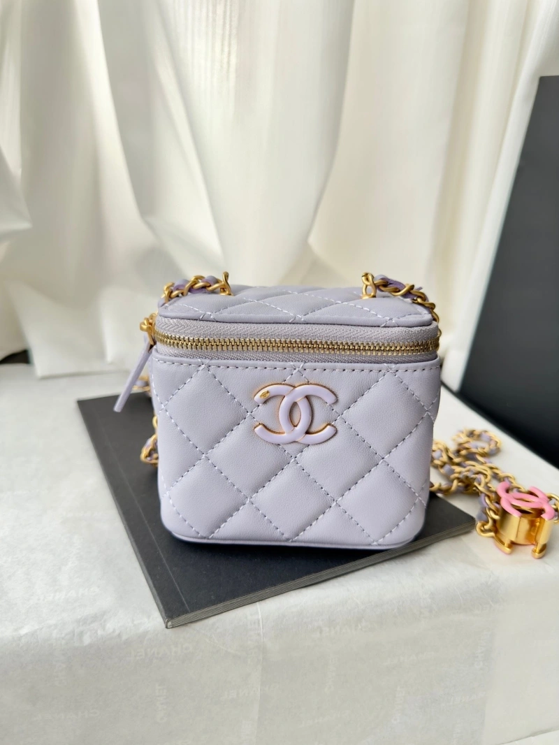 Chanel Cosmetic Bags 4017-1502