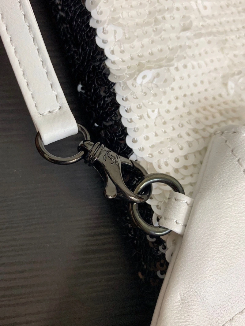 Chanel Shopping Bags 4017-1514