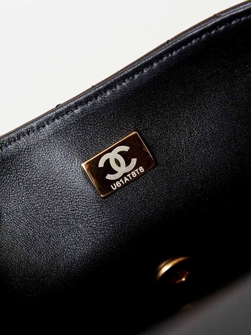 Chanel 19 Bags 4017-1522